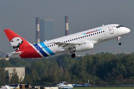 Самолёт авиакомпании «Ямал» вернулся в Пулково из-за треснувшего стекла в кабине пилотов
