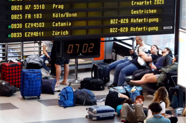 Полагаются ли компенсации пассажирам, если рейс отменили из-за забастовок