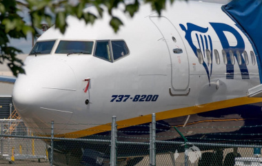 Ryanair самостоятельно произвела «ребрендинг» имеющегося в ее флоте Boeing 737 MAX