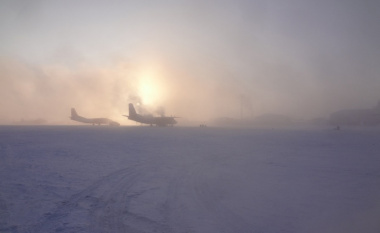 Аэропорт Якутска закрыт, самолеты отправляют в Нерюнгри