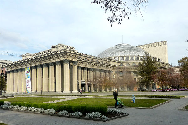 Новосибирский театр оперы и балета