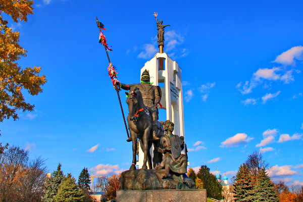 Брянск - город воинской славы