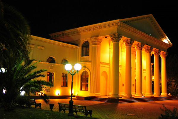 Зимний театр в Сочи