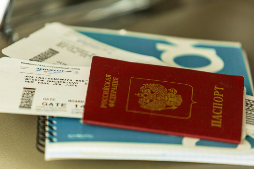 Фото Паспорта С Билетом На Самолет