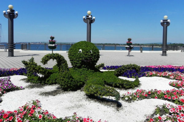 Анапа пляж, скульптура осьминога