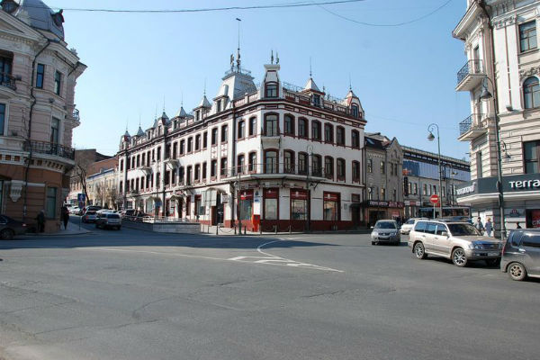 Светланская улица - центральная улица Владивостока
