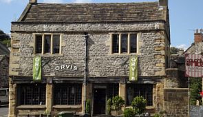 Пять анекдотов об экскурсиях и гидах