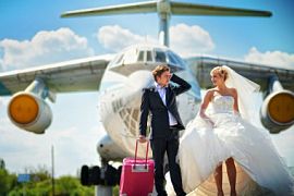 Из-за ошибки Аэрофлота молодожены провели медовый месяц в аэропорту