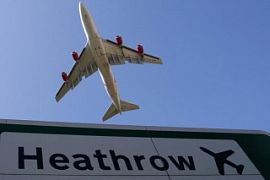 В аэропорту Лондона Хитроу парализована работа из-за отказа огней ВПП