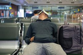 Рейс из Петербурга в Аликанте задержали на сутки из-за невыспавшихся пилотов