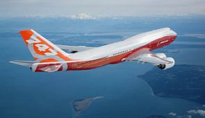 Может ли Боинг 747 летать вверх ногами