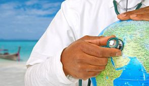 Что делать, если в путешествии заболел ребёнок или зачем нужна медицинская страховка