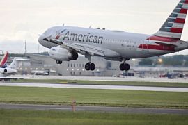 На рейсе American Airlines стюард трогательно поприветствовал пассажиров