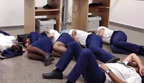Экипаж Ryanair уволили из-за позорящего компанию фото