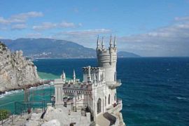 Костромское авиапредприятие возобновляет регулярные рейсы из Костромы в Симферополь с просадкой в Воронеже