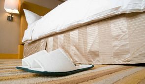 Стирают ли тапочки в отелях?