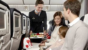 Опрос. Какая российская авиакомпания предоставляет лучшие услуги на борту?