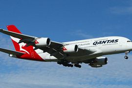 Qantas оказалась в центре скандала из-за несоблюдения дистанцирования на рейсах