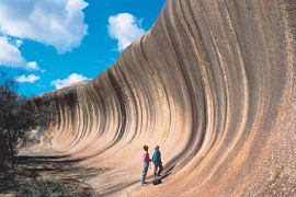 Волна из камня - одна из самых необычных достопримечательностей Австралии
