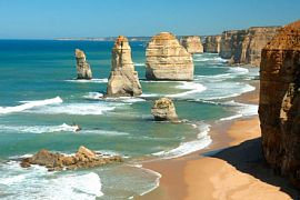 В некоторых штатах Австралии туристический сезон возобновится с 31 мая