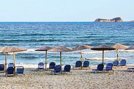 В Турции ввели плату за вход в море, а туристам выставляют астрономические счета в барах