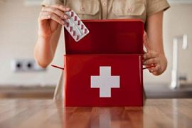 Содержимое аптечек в самолёте пересмотрят