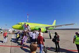 Авиакомпания S7 запустила поэтапную посадку в самолёт