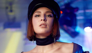 В украинском аэропорту обокрали популярную певицу