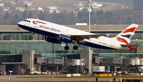 Из-за компьютерного сбоя British Airways отменила больше 90 рейсов