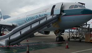 Интересные факты о надувных трапах самолётов