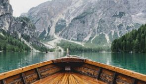 Опрос. А какие авторы вдохновляют на путешествия вас?