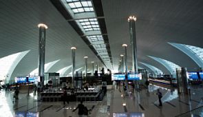 Смартфоны заменят паспорта пассажирам аэропорта в Дубае