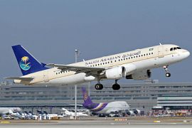 Самолёт Saudi Arabian Airlines вернулся обратно из-за забытого грудничка