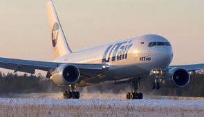 Авиалайнер Utair вернулся в аэропорт Уфы из-за отказа двигателя