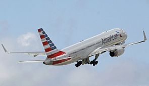 American Airlines отменила сборы за провоз музыкального и спортивного оборудования