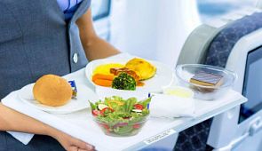 Какие американские авиакомпании подают в самолёте самую здоровую еду