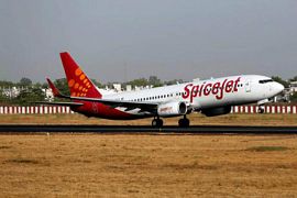 Бюджетный индийский перевозчик SpiceJet хочет открыть авиакомпанию в Эмиратах