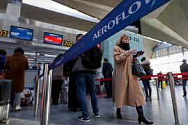 Российские туристы вернулись в Москву первым вывозным рейсом из Израиля