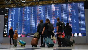 Россия временно закрыла авиасообщение с Великобританией, США и ОАЭ