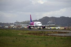 Лоукостер Wizz Air снова начнёт летать из Лондона в Санкт-Петербург