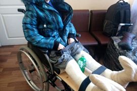 Подростка-инвалида не пустили в самолет Utair из-за гипса