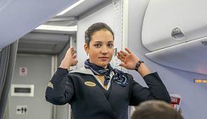 Что означает звуковой сигнал на борту самолета при взлете и посадке