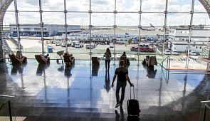 В каких аэропортах высока вероятность заразиться коронавирусом