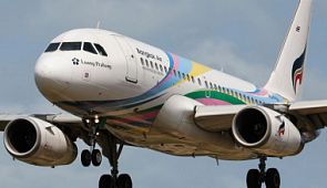 Пассажирка танцевала от счастья, узнав, что она одна летит в самолете