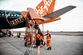 В Англии настаивают на повсеместном взвешивании авиапассажиров для экономии топлива