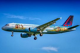 Brussels Airlines оформила самолёт картинами Брейгеля