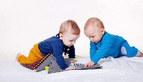 Как получить выплаты в 5 тысяч рублей семьям с детьми до 3 лет?