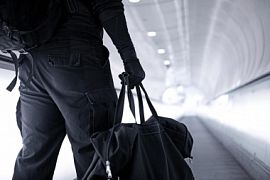 В аэропортах Европы введут обязательную процедуру прохождения детектора лжи перед вылетом