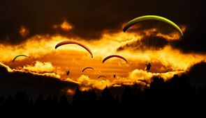 Опрос. Вы верили в то, что пилот может покинуть самолёт прямо в воздухе?