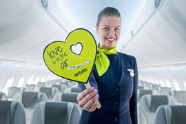 Авиакомпания airBaltic запустит регулярные рейсы по маршруту Рига - Екатеринбург